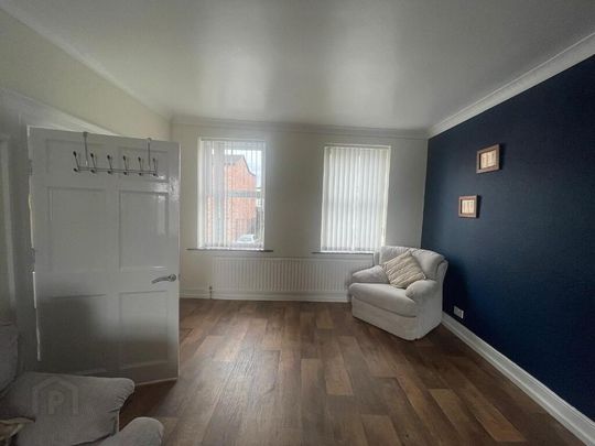 14 Seymour Street, Lisburn, BT27 4XF - Photo 1