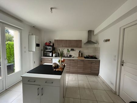 Location maison 4 pièces, 102.00m², Vineuil - Photo 5