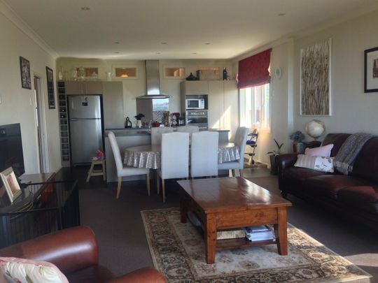 Magnificent in Mornington - Photo 1