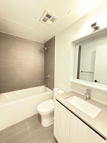 For Lease - 33 Parliament Street Unit# 517, Toronto, Ontario - Photo 4