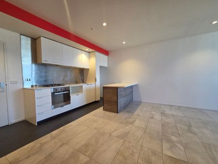 Prime Location - in the Heart of Oakleigh - Photo 3
