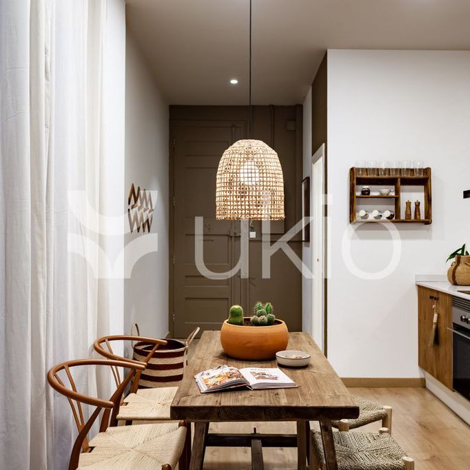 4 room luxury Flat for rent in Barcelona, Spain - Photo 1