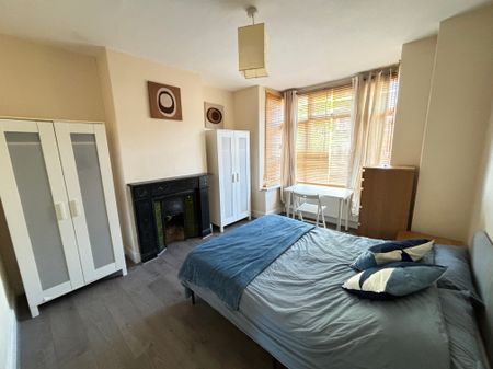 Lovely Student House - Photo 4
