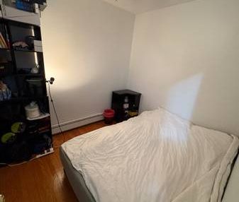 Two bedroom from March 1st /$2150 - Photo 3