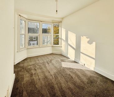 Cliff Avenue, Westcliff-On-Sea - Photo 4
