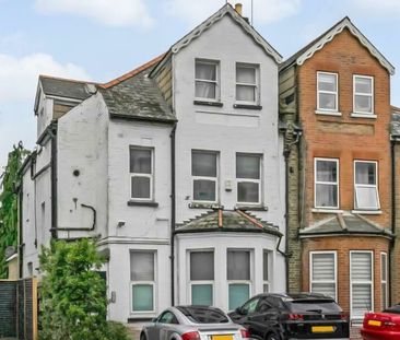 3 Bedroom Apartment To Let - Photo 2