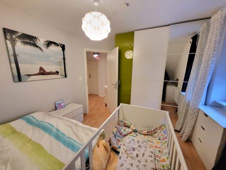 Moderne 4-Zi.-Doppelhaushälfte m. Garten, Terrassen und Carport in HL-St.Jürgen ... - Photo 3