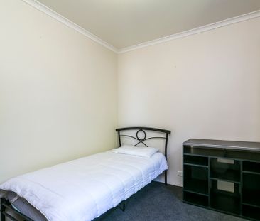 8/355 Angas Street, Adelaide, SA 5000 - Photo 5