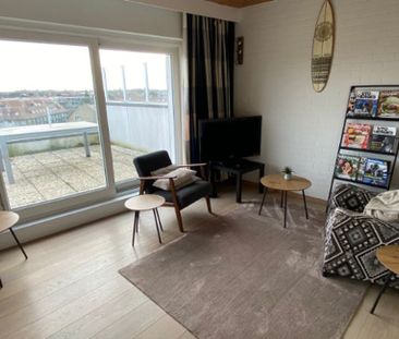 Appartement te huur in Sint-Idesbald voor € 900 met 2 slaapkamers - Photo 4