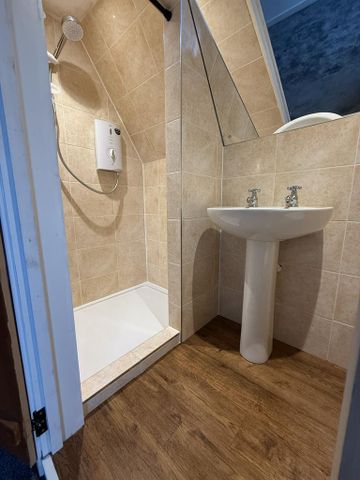 1 bedroom flat to rent - Photo 5