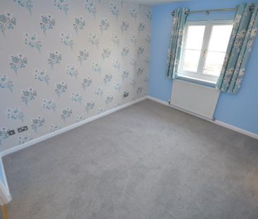 4 bedroom detached house to rent - Photo 4