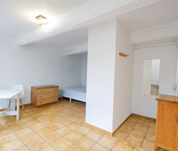 Location Appartement 1 pièce 24m² - Photo 2