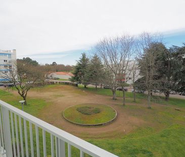 Location Appartement 1 pièce 12m² - Photo 2