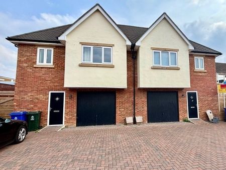 Westbeech Court, Banbury, OX16 9RY, Property for rent - Photo 4