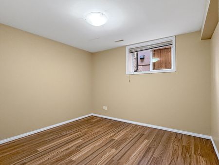 5016 21A Street Southwest - Lower, Calgary - Photo 4