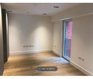 1 Bedrooms Flat to rent in Exchange Gardens, London SW8 | £ 440 - Photo 1