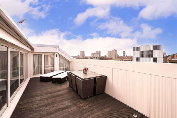 A sensational four bedroom penthouse apartment for short term let. - Photo 1