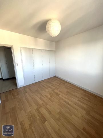 Location Appartement 3 pièces 73m² ALBI 81000 - Photo 4