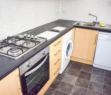 2 bedroom terraced house to rent - Photo 5