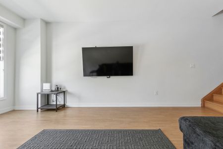 For Lease - 65 Akil Thomas Gardens, Toronto, Ontario - Photo 3