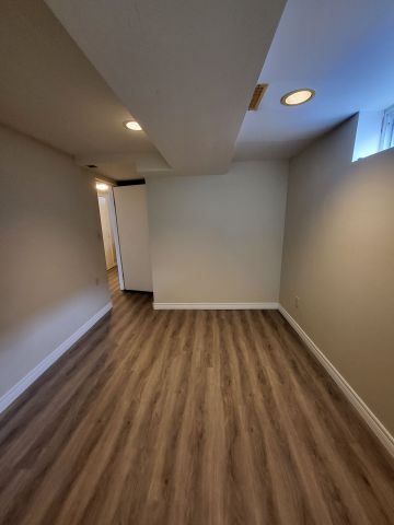 For Lease - 32 Mcdougall Drive Unit# Lower, Thorold, Ontario - Photo 5