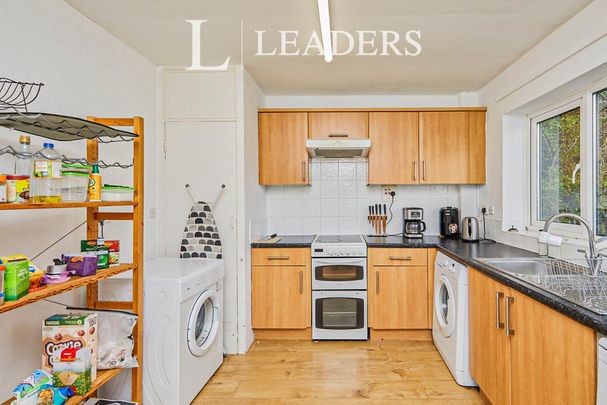 2 bedroom house share to rent - Photo 1