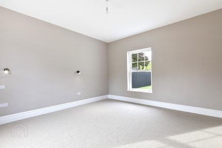 The Cottage, 19 Cromlyn Wood, Royal Hillsborough, BT26 6XT - Photo 5