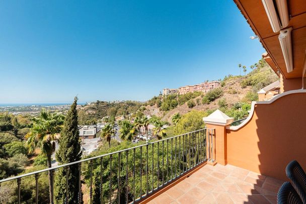 Ático de alquiler en Carretera Benahavís, 15, Nueva Atalaya - Photo 1