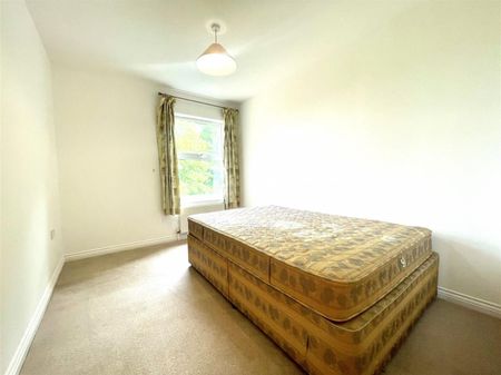 2 Bedroom Flat To Let - Photo 5