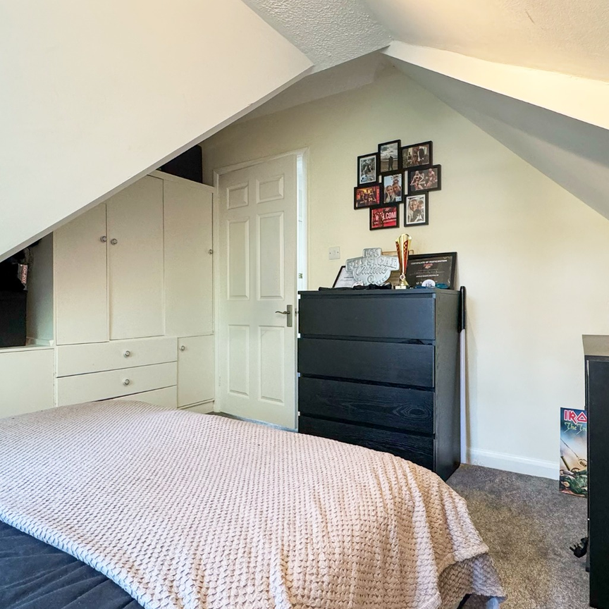 1 bed flat to rent in North Minden House, Deepcut - Photo 1