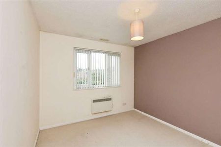 Hogarth Close, Basingstoke, Hampshire, RG21 - Photo 2