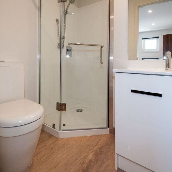 Matipo Room Available – Fully furnished includes power and internet – 1 Occupant ONLY - Photo 1