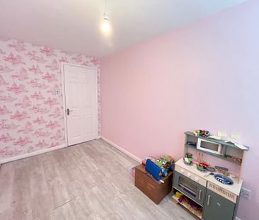 3 bedroom semi-detached house to rent - Photo 6