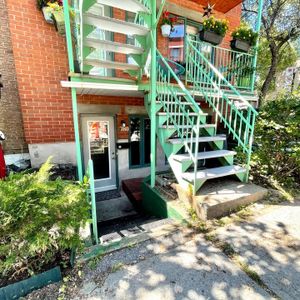 Plateau - Superbe Condo 3 1/2 Meublé - Photo 3