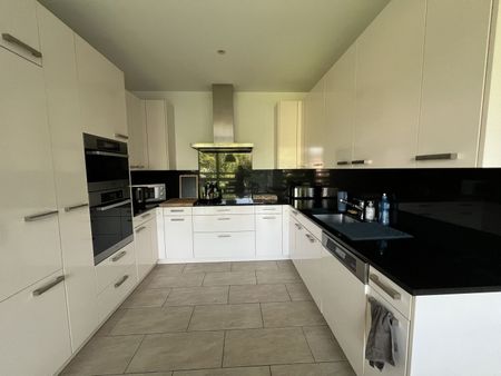 31/2-ROOM APARTMENT IN BASEL - GELLERT/ST. ALBAN, FURNISHED - Foto 2