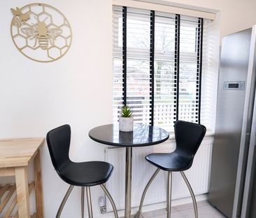 2 Bed Semi-Detached House, Chorlton Road, M15 - Photo 5