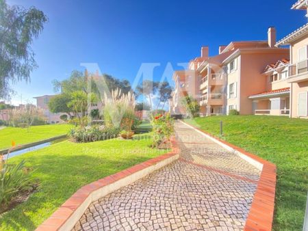 3 room luxury Apartment for rent in Cascais e Estoril, Portugal - Photo 3