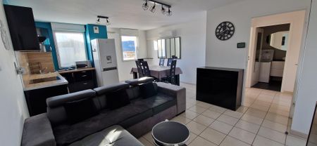 Location Appartement 2 pièces 43m² VALENCE 26000 - Photo 2