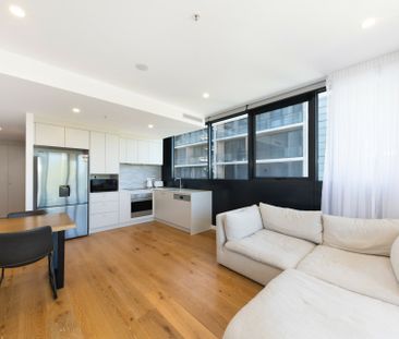 Chic Urban Living in Turner - Photo 3