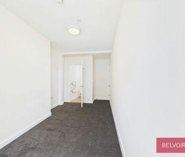 House share to rent on - Photo 1