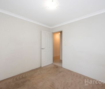 Comfortable Living in a Convenient Mandurah Location! - Photo 3