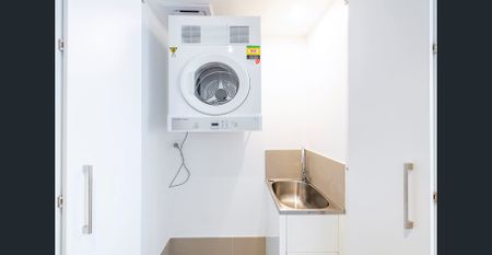 2 Bed 2 Bath at Hamilton Reach - Photo 4