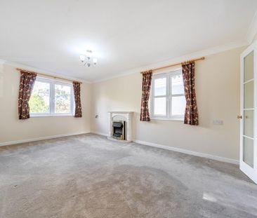 1 bedroom retirement property to rent - Photo 4