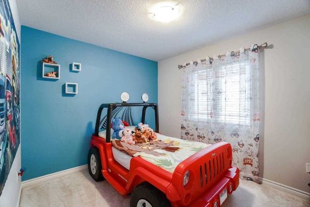 For Lease - 54 Olivia Street, Kitchener, Ontario - Photo 1