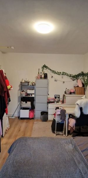 Ruime kamer Mariënpoelstraat - Foto 1