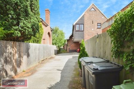 Shelford Road,Trumpington. CB22. - Photo 5