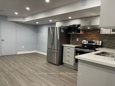 For Lease - 140 Shady Oaks Avenue Unit# Basement, Markham, Ontario - Photo 3