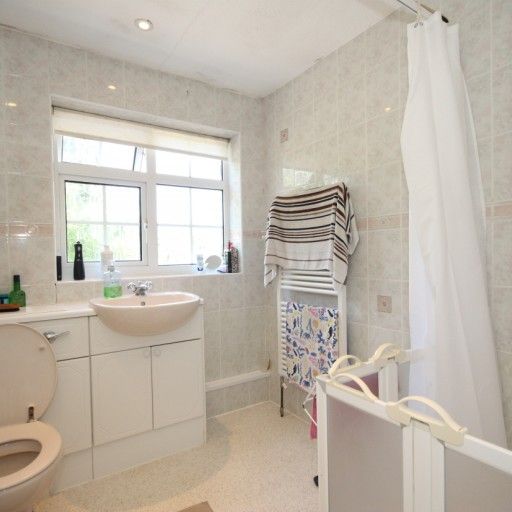 Horsell, Woking - Photo 1