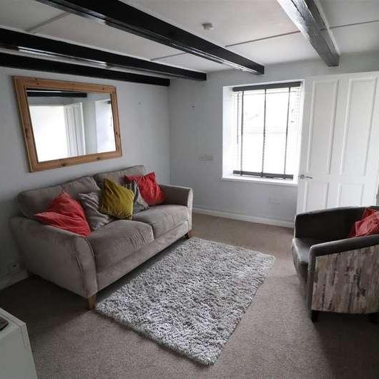 Truro, TR1 - Photo 1