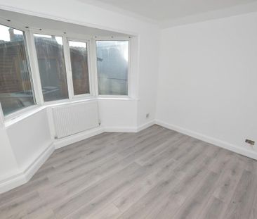 2 bedroom detached bungalow to rent - Photo 4